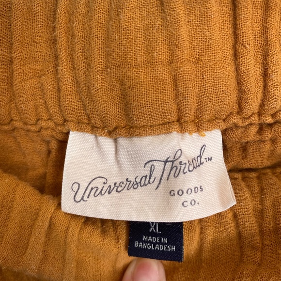 Universal Thread Linen Shorts - Picture 3 of 3